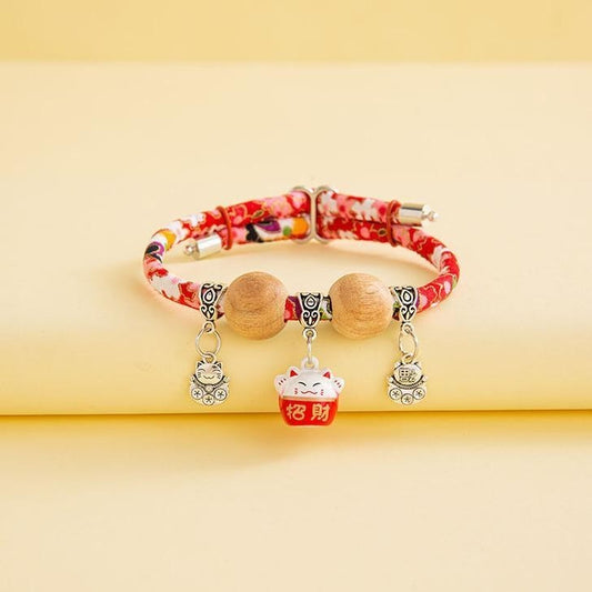 [SG STOCKS] Pet Camphor Wood Beads Insect Repellent Lucky Cat Collar